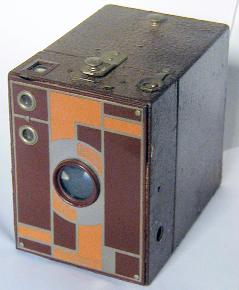 Фотоаппарат Kodak Brownie (1900 г.)